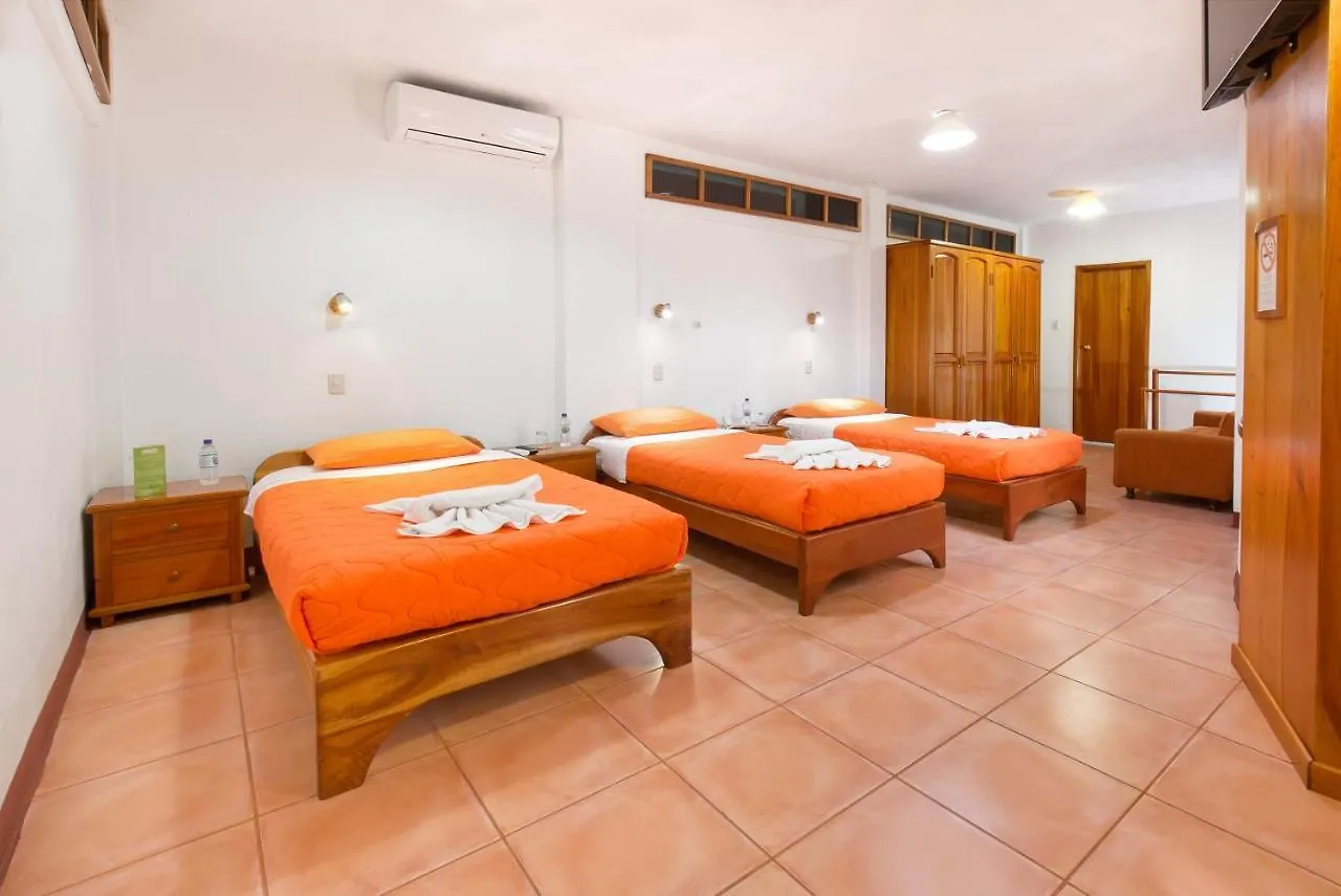 Hotel Mainao Puerto Ayora