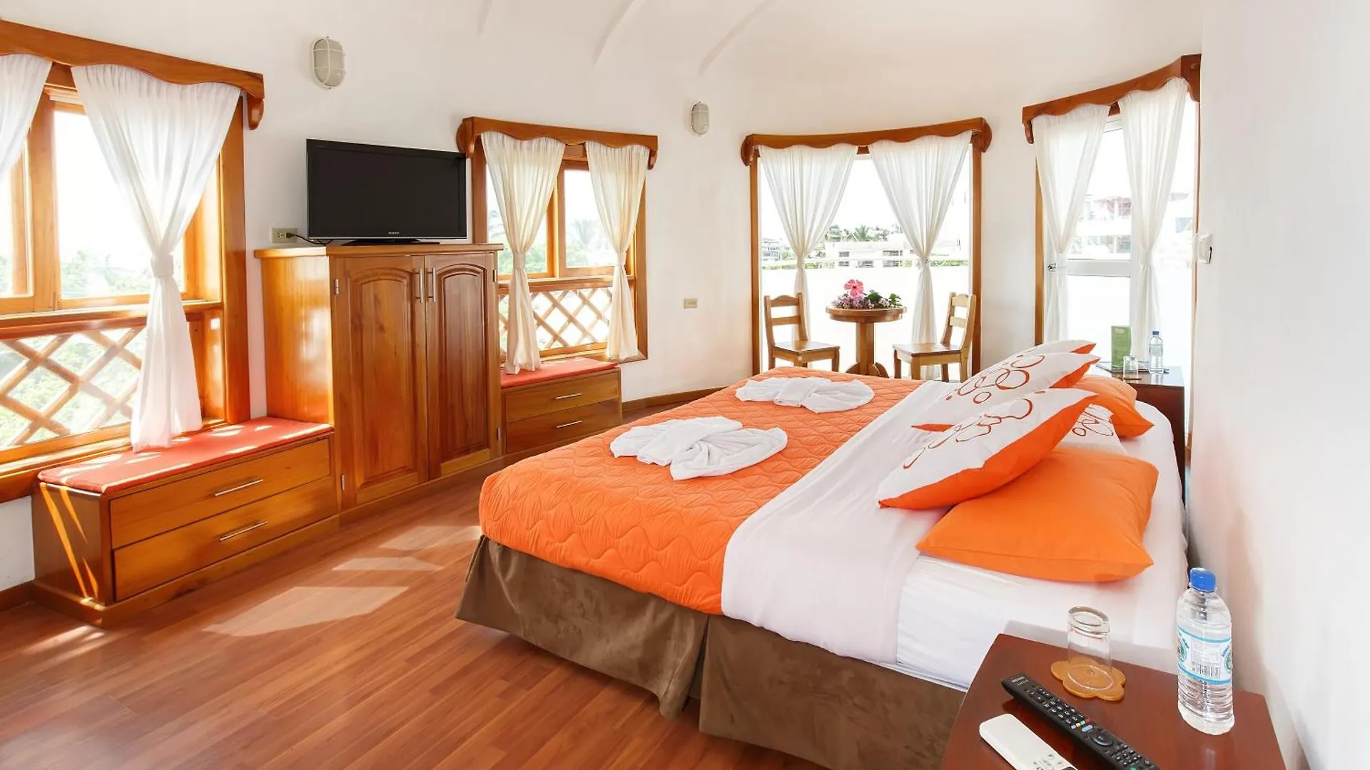 Hotel Mainao Puerto Ayora