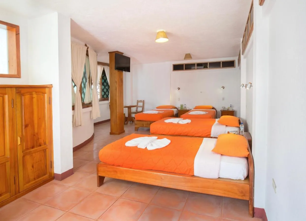 Hotel Mainao Puerto Ayora  Équateur