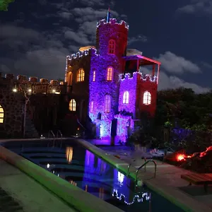 Bed & Breakfast La Fortaleza De Haro
